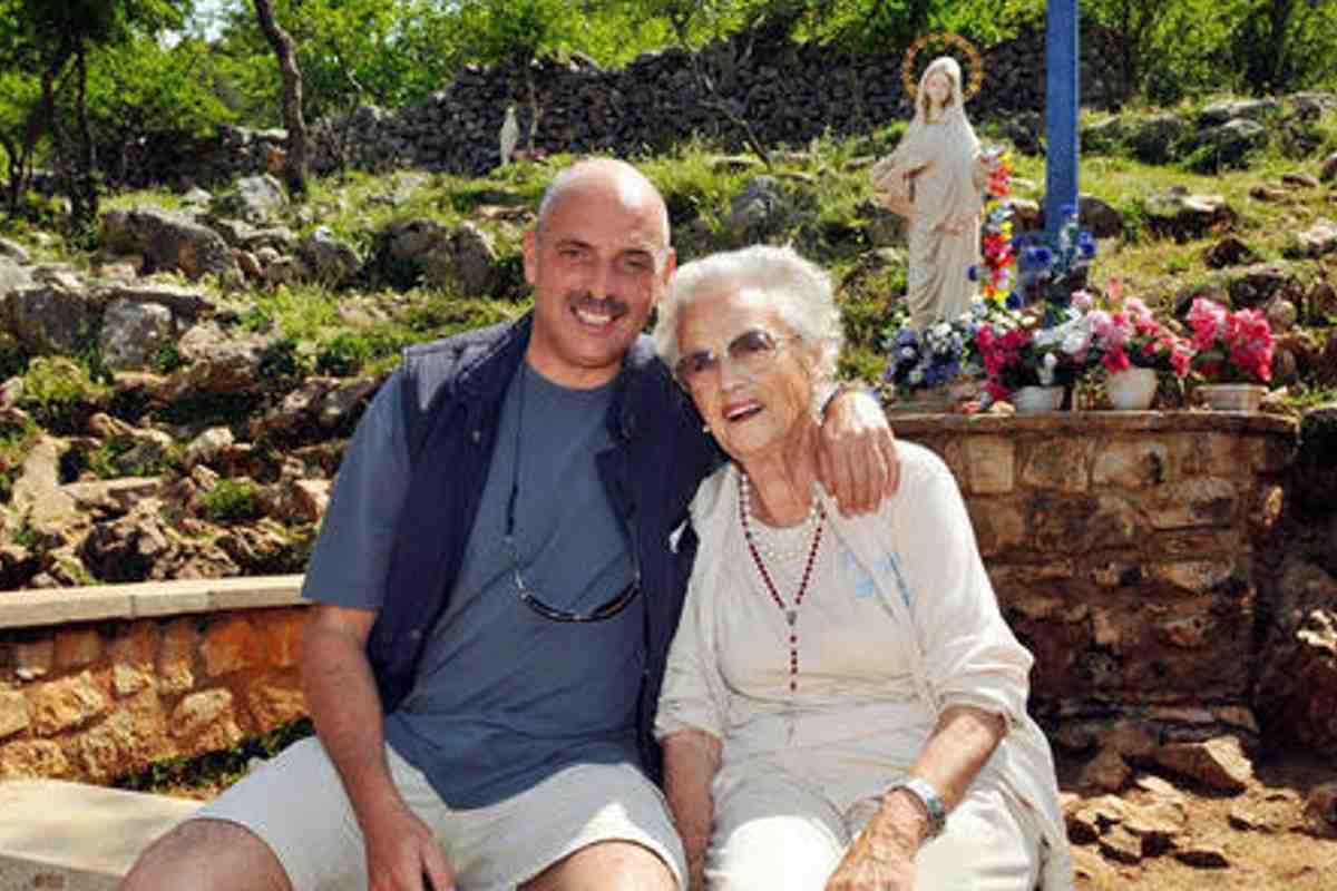 Paolo Brosio con la madre Anna