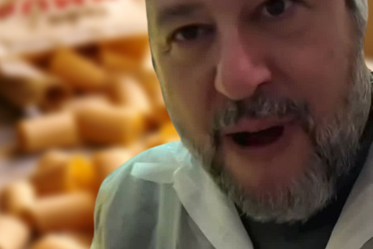 Matteo Salvini contro le farine derivanti da insetti, vuole difendere il Made in Italy.