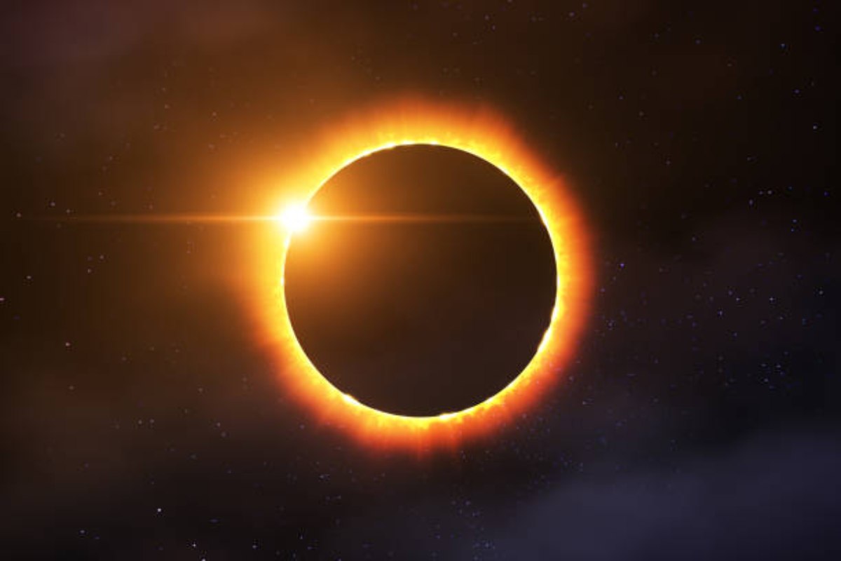 L'8 aprile avrà luogo l'eclissi solare totale.