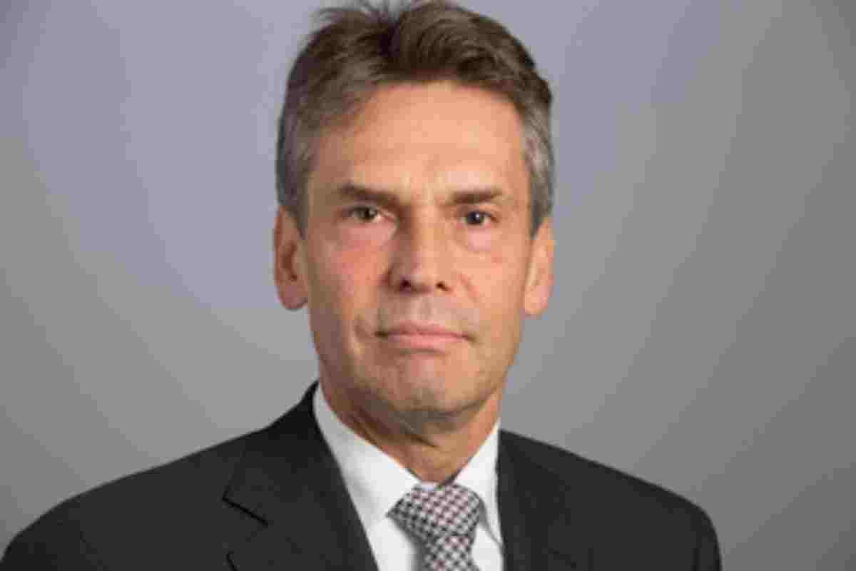 Dick Schoof ministro