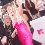 La drammatica storia di Anna Nicole Smith: il matrimonio (di convenienza?), Playboy, la morte del figlio e la sua a soli 39 anni