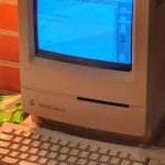 Uomo compra un portatile del 1997 e ha una sorpresa incredibile: il suo è un vero e proprio viaggio nel tempo