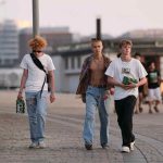 I zoomers hanno una certezza: i millennial sono cringe (ma perché?)