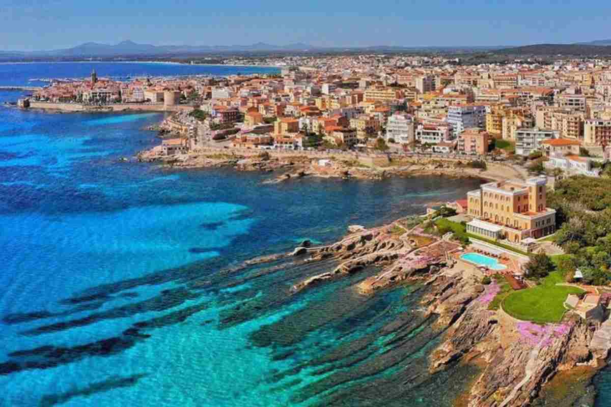 Alghero “entra” nella Catalogna: la tv catalana la inserisce nel meteo e scoppia la polemica