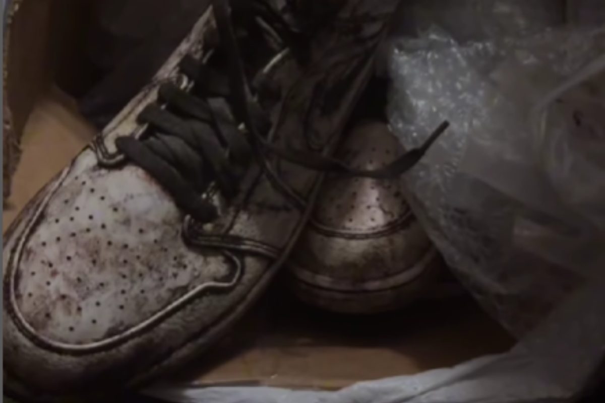 The Shoeman Keeper of Soles: il mistero virale tra dark web, scarpe macchiate e VHS trovati online