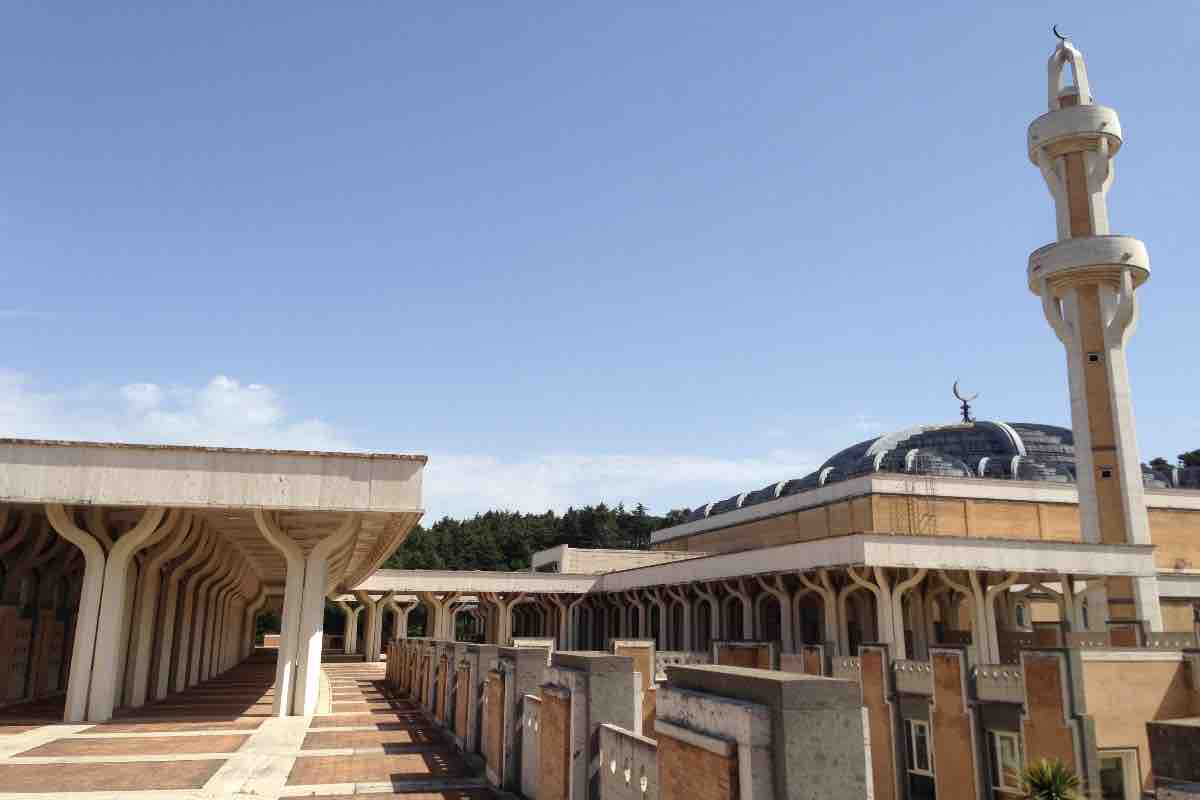 Niente partito musulmano in Italia: cosa si nasconde dietro le ultime news su una nuova (e islamica) marcia su Roma