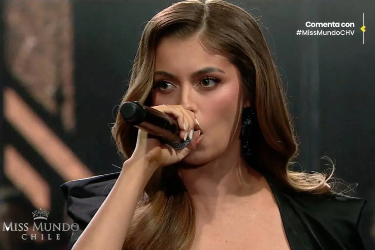 Ignacia Fernández porta il metal a Miss Mondo (perché questa performance ci stupisce?)